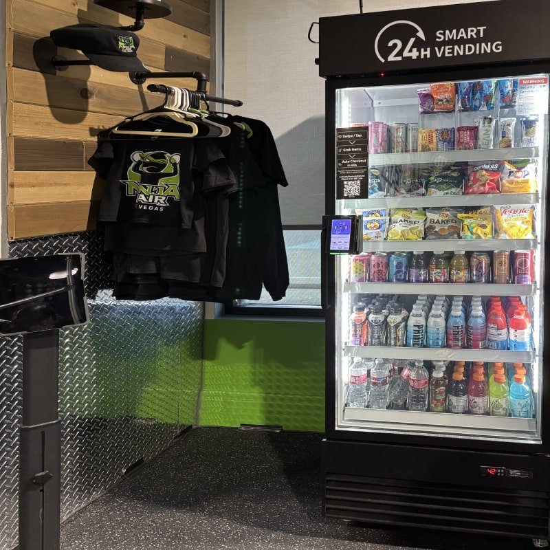 1-1-re0a4vxxg8vi4kum1esx52v5ogdmh5cxr7k40qyhj4